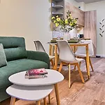 Belle View & - Centrum - By Royal Aparts Appartamento