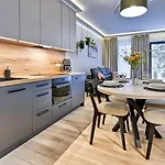 Belle View & - Centrum - By Royal Aparts Appartamento Szklarska Poręba