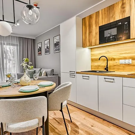 Apartman Belle View & - Centrum - By Royal Aparts