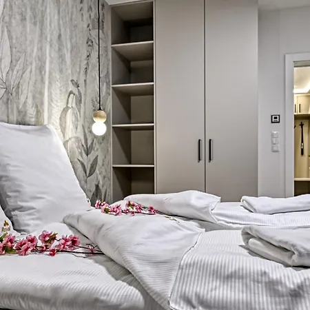 Belle View & - Centrum - By Royal Aparts شقة *