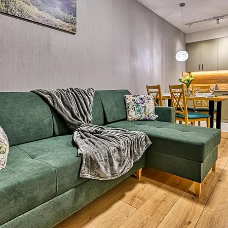 Belle View - Centrum - By Royal Aparts Apartment