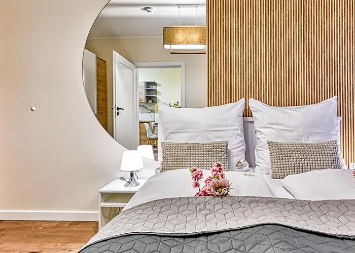 Belle View & - Centrum - By Royal Aparts *