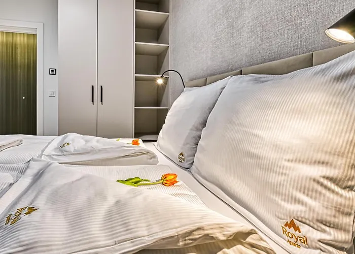 Belle View & - Centrum - By Royal Aparts *